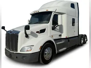 2021 Peterbilt 579
