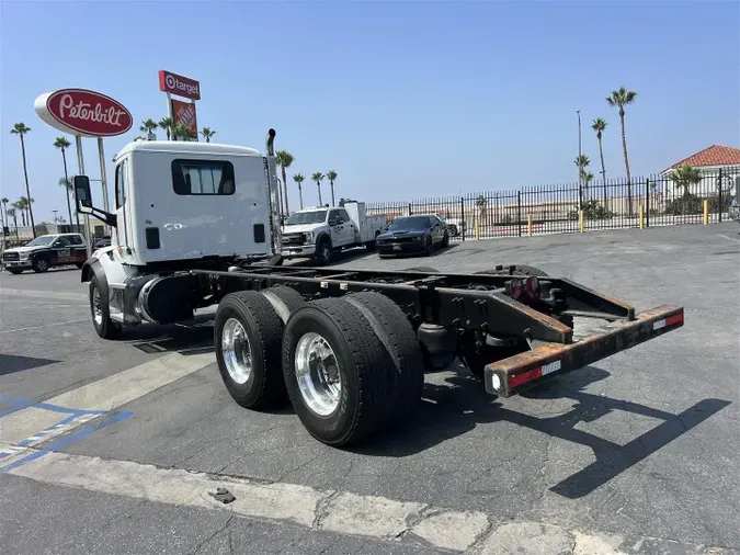 2017 Peterbilt 567