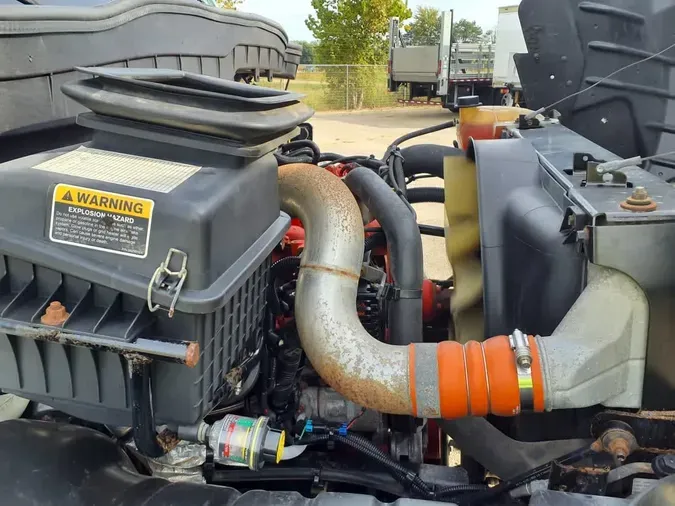 2017 NAVISTAR INTERNATIONAL 4300