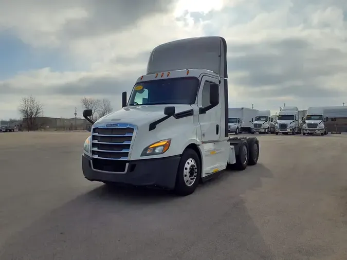 2019 FREIGHTLINER/MERCEDES NEW CASCADIA PX126644b90f473a9d4c2616c20b2ec0add42e6