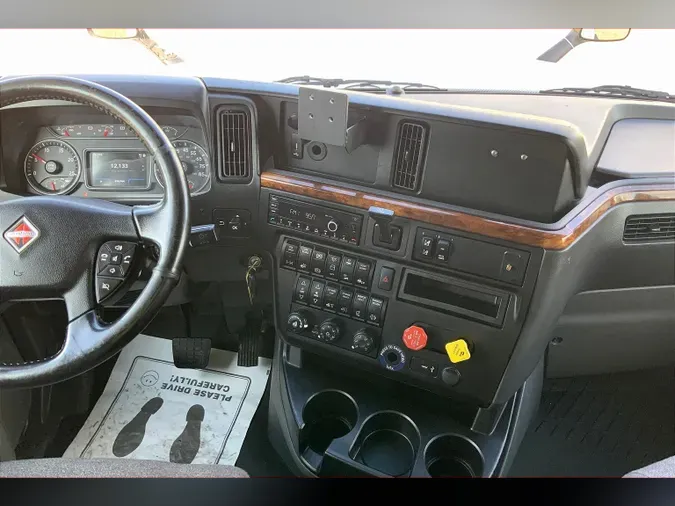 2021 INT LT625 6x4