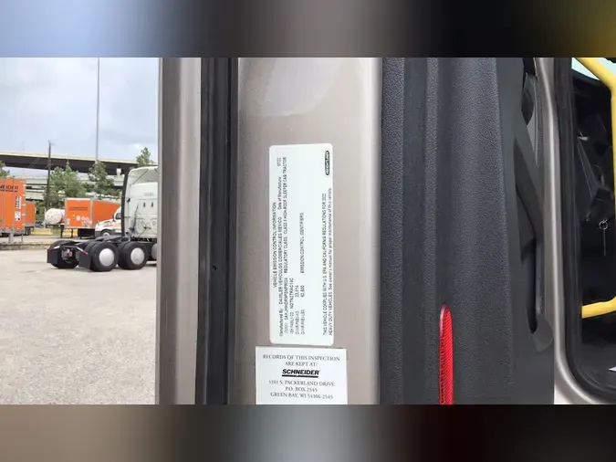 2023 Freightliner Cascadia