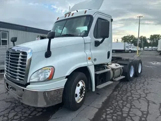 2019 FREIGHTLINER/MERCEDES CASCADIA 125