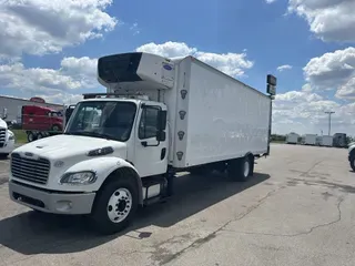 2014 Freightliner M2 106