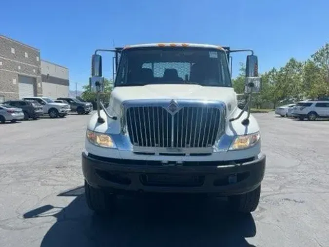 2018 International 4400