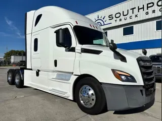 2021 Freightliner Cascadia 126