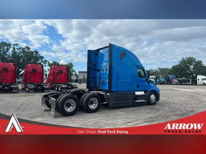 2022 FREIGHTLINER CA126