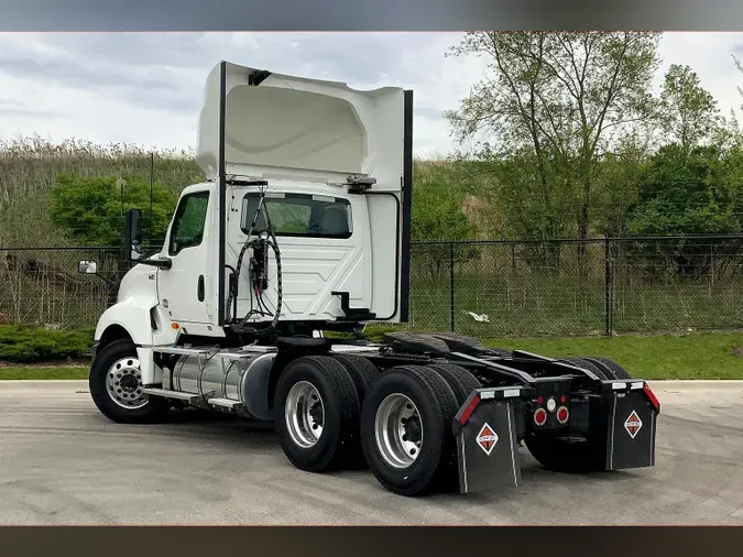 2019 INT LT625 6x4