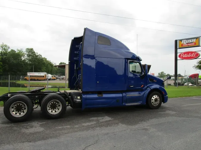 2022 Peterbilt 579
