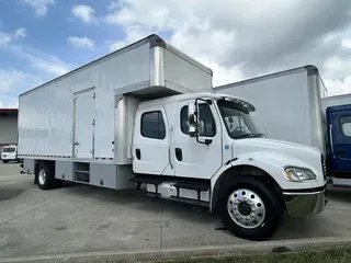 2018 Freightliner M2 106