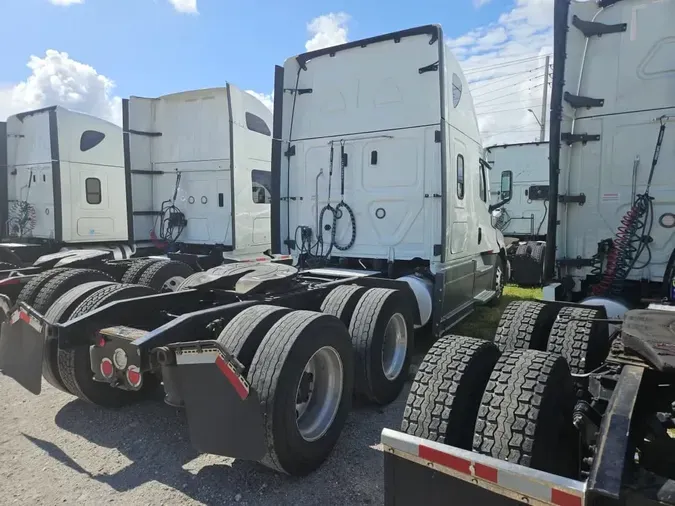 2022 FREIGHTLINER NEW CASCADIA PX12664
