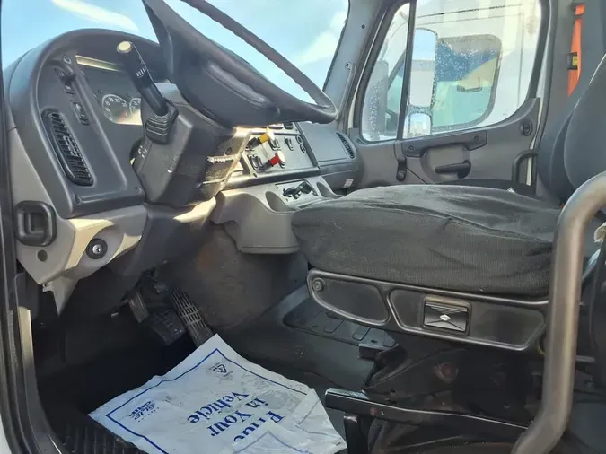 2019 FREIGHTLINER/MERCEDES M2-112