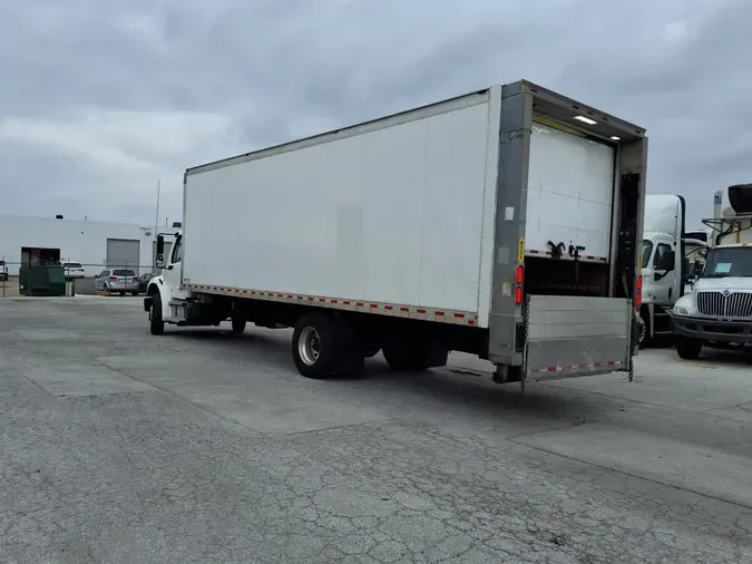 2020 FREIGHTLINER/MERCEDES M2 106