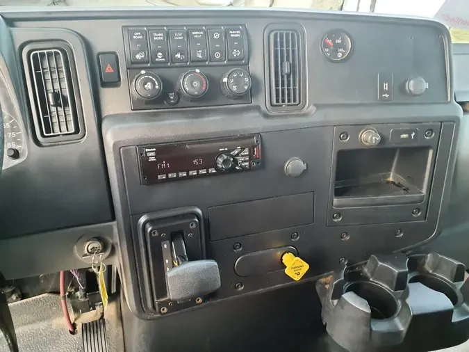 2020 NAVISTAR INTERNATIONAL MV607 (4X2)