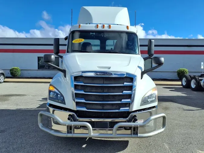 2019 FREIGHTLINER/MERCEDES NEW CASCADIA PX126644bb4756f5854fb1d66f983ac910c1caa