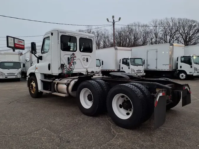 2019 FREIGHTLINER/MERCEDES CASCADIA 125