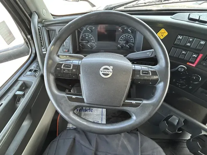 2021 Volvo VNL 860