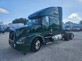 2017 VOLVO VNL64TRACTOR