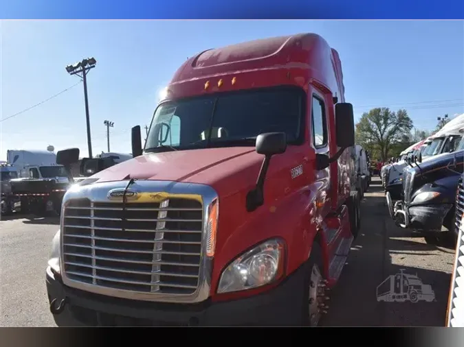 2011 FREIGHTLINER CASCADIA 125