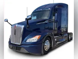 2023 Kenworth T680