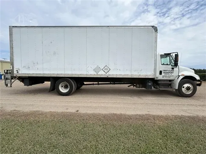 2018 INTERNATIONAL DURASTAR 4300