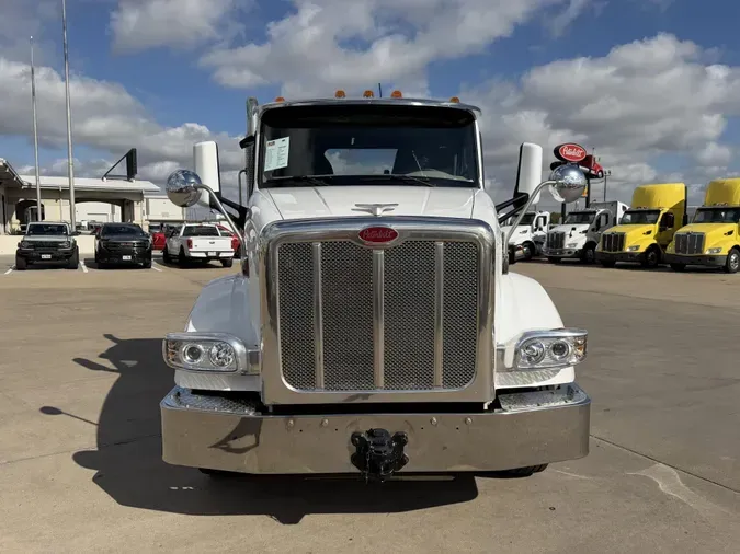 2020 Peterbilt 567