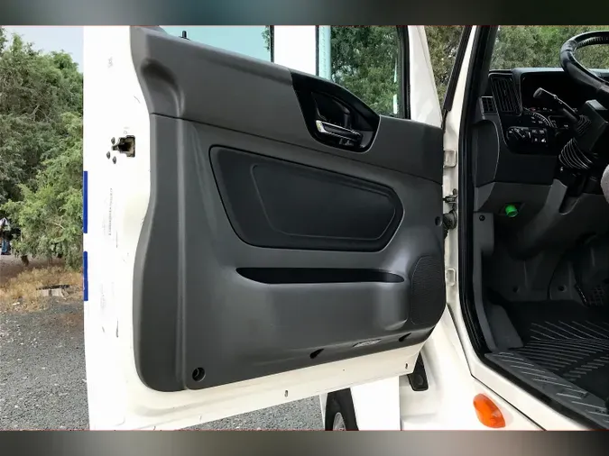 2020 INT LT625 6x4