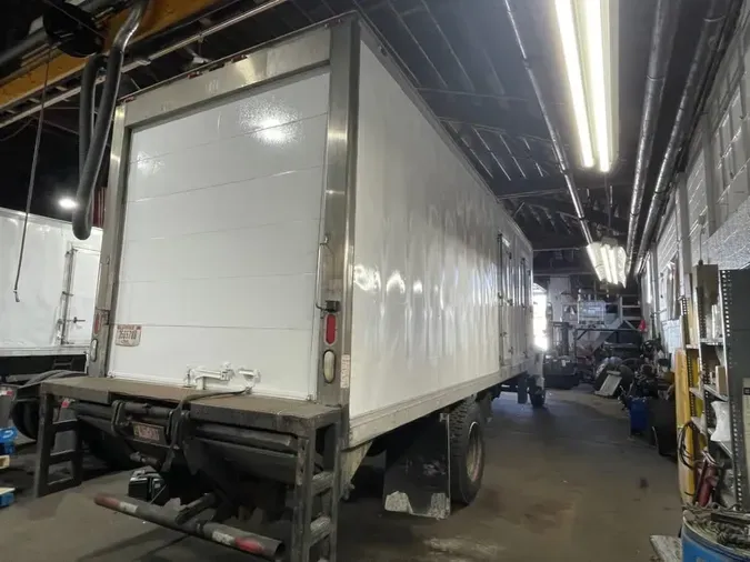 2018 NAVISTAR INTERNATIONAL 4300