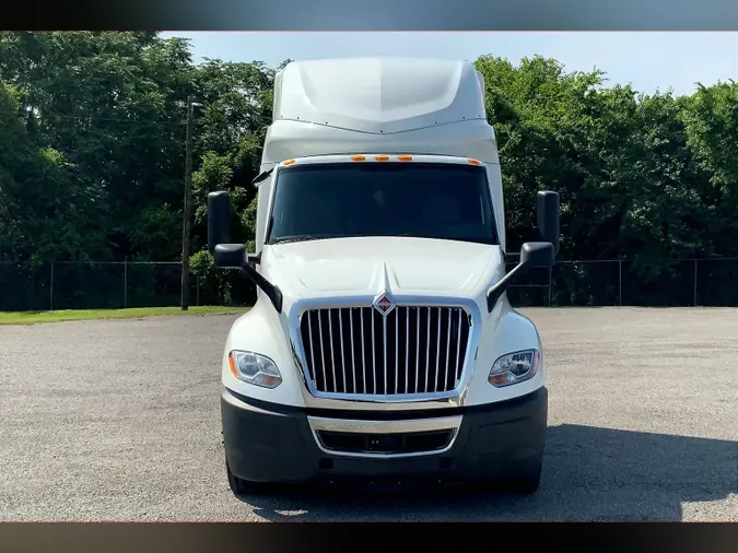 2023 INT LT625 6X4