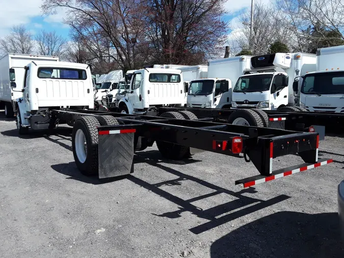 2018 FREIGHTLINER/MERCEDES M2 106