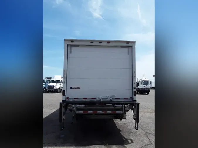 2019 FREIGHTLINER M2 106