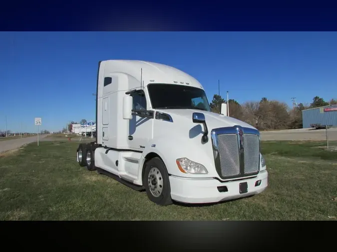 2021 Kenworth T680