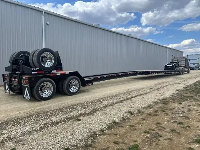 2026 ALPHA HD A90HDG 45 TON EXTENDABLE LOWBOY