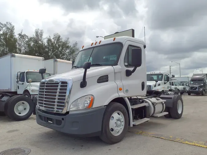 2016 FREIGHTLINER/MERCEDES CASCADIA 1134bd321a7a0c0d7c35b84bb046b706457