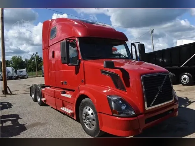 2007 VOLVO VNL64T6704bd402040be58071e1f7ce5672a2eed7