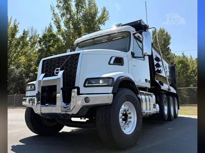 2024 VOLVO VHD84F3004bd6de9d3feee6b40ec9321687d6145e