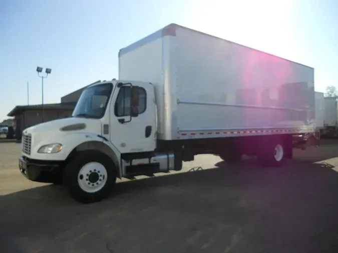 2019 Freightliner Business Class M2 106