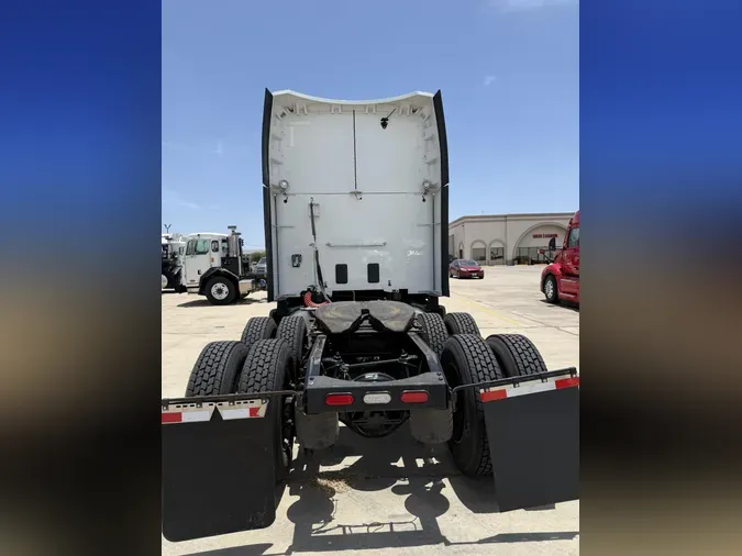 2021 Peterbilt 579