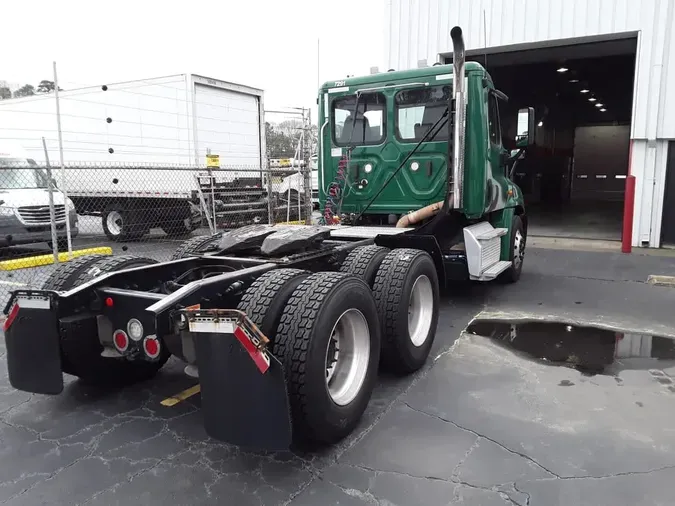 2019 FREIGHTLINER/MERCEDES CASCADIA 125