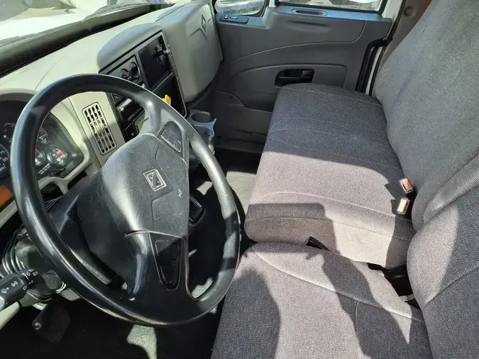 2019 NAVISTAR INTERNATIONAL 4300