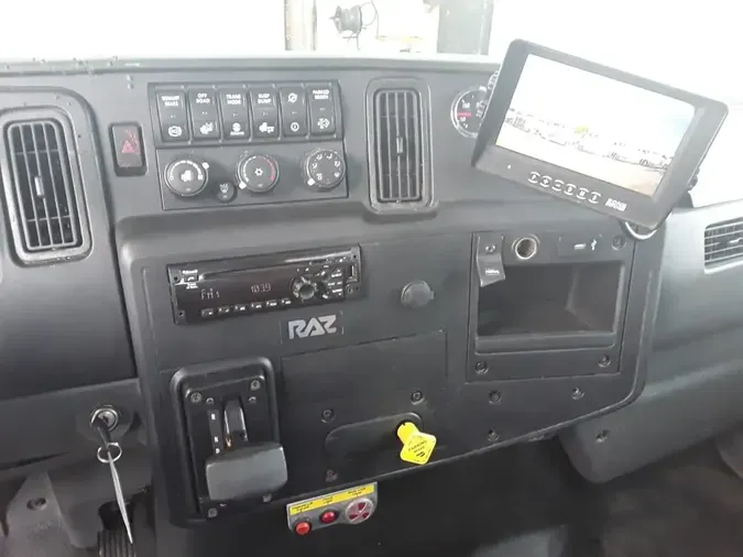 2020 NAVISTAR INTERNATIONAL MV607 (4X2)