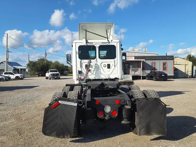 2016 FREIGHTLINER/MERCEDES CASCADIA 125