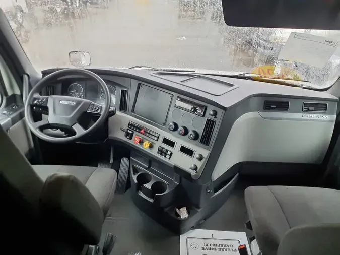 2020 FREIGHTLINER NEW CASCADIA PX12664