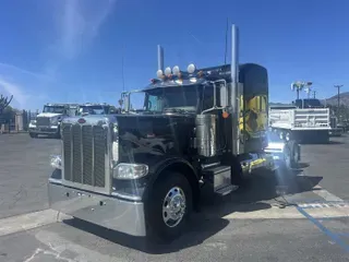 2021 Peterbilt 389