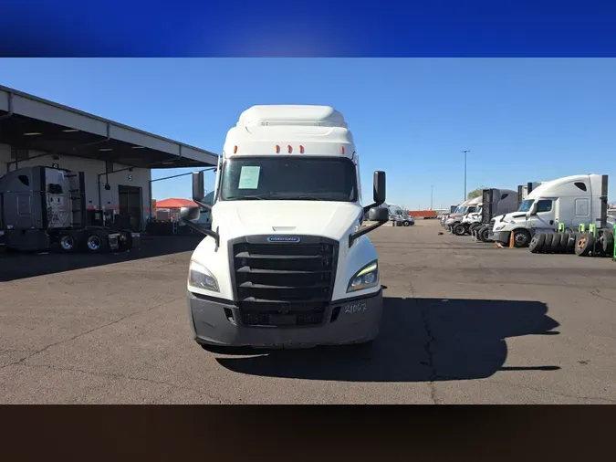 2022 Freightliner Cascadia 1264bf8dea17cc0d89aa58225cf2b6bab84