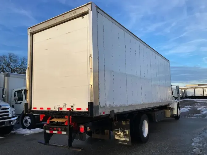 2020 FREIGHTLINER/MERCEDES M2 106