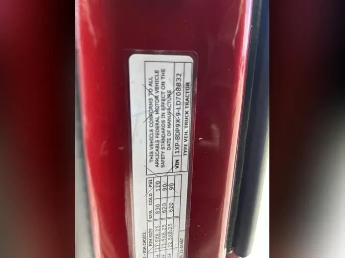 2020 Peterbilt 579