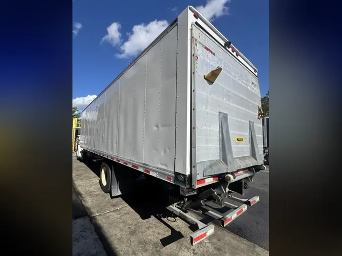 2019 FREIGHTLINER/MERCEDES M2 106