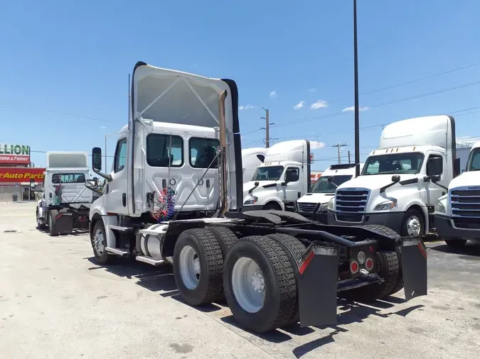 2020 FREIGHTLINER NEW CASCADIA PX12664