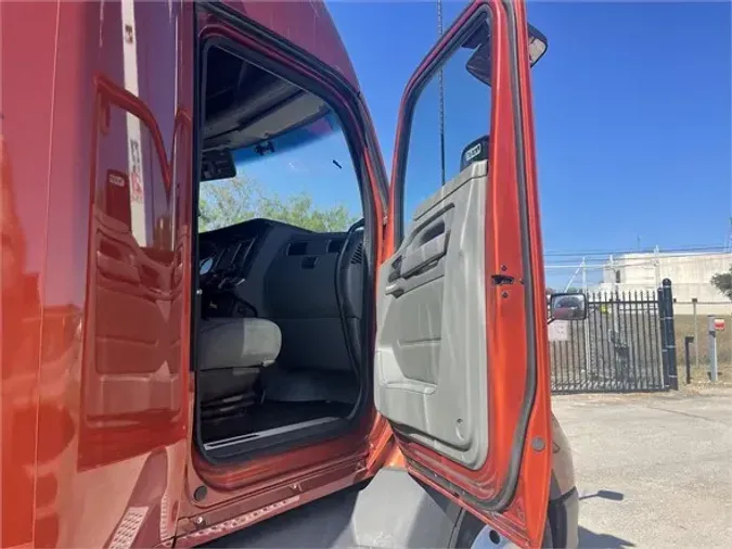 2019 KENWORTH T680